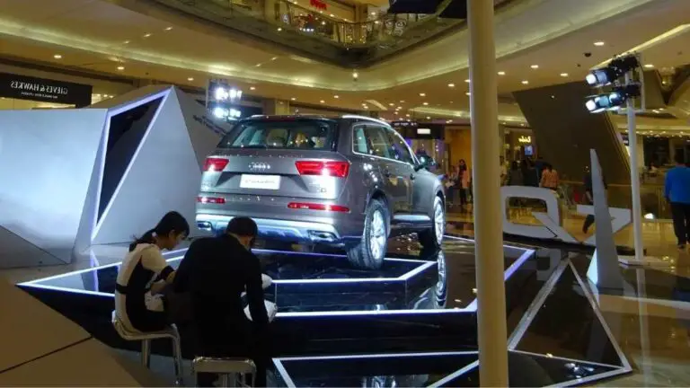 How Do They Get Cars in the Mall & Why? – All Ways Explained